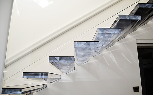 cantilevered stairs